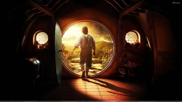 The-Hobbit-An-Unexpected-Journey-Martin-Freeman-Going-Outside-e1428075000376.jpg