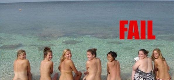 funny-beach-girls-fail-pics-e1429312925804.jpg