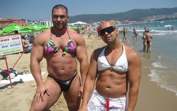funny-beach-guys-in-ladies-outfits-pics-e1429312403282.jpg