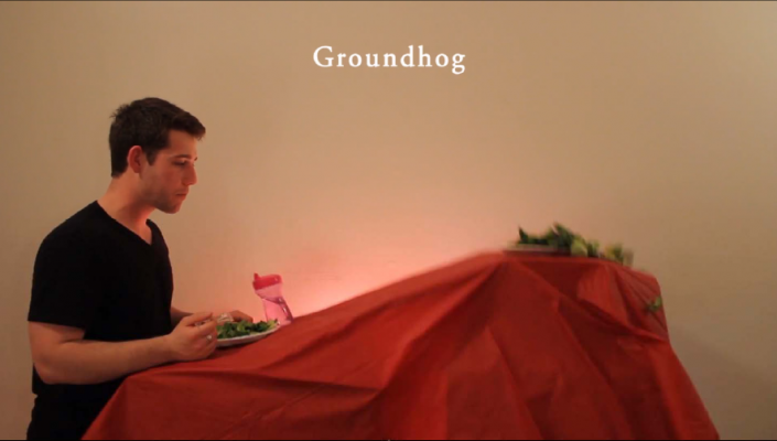 groundhog-video-how-animals-eat-their-food-youtube-yt-twitter-reaction-april-2013-mri-navarra-e1428025621495.png