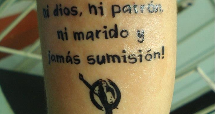 Tatuaje-Letras-Feminista