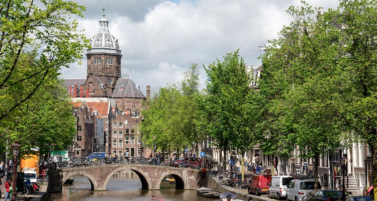 Amsterdam_Canal_Tour