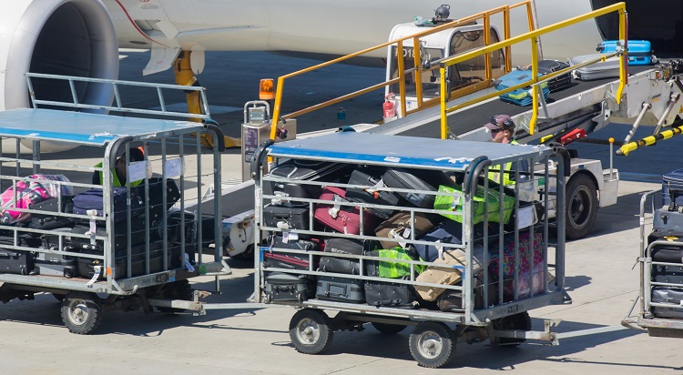 carga-de-maletas-avion